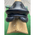 Selle de dressage Henri de Rivel France 16,5 pouces