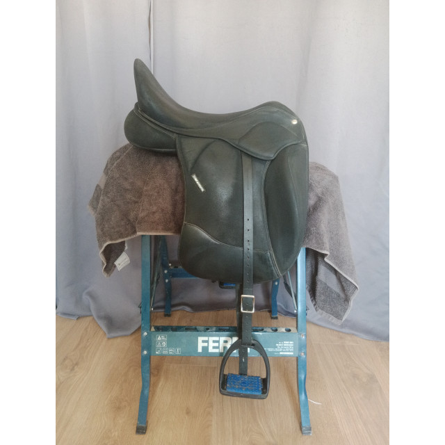 Selle dressage pro wintec contourbloc