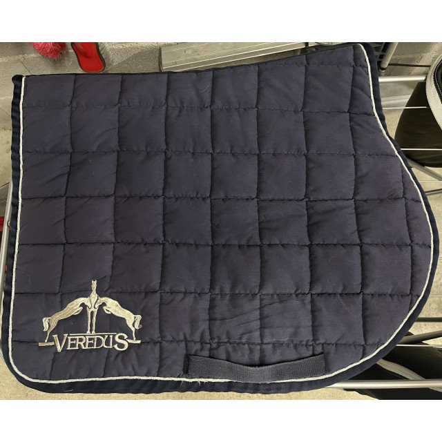 Ensemble bonnet + tapis Veredus