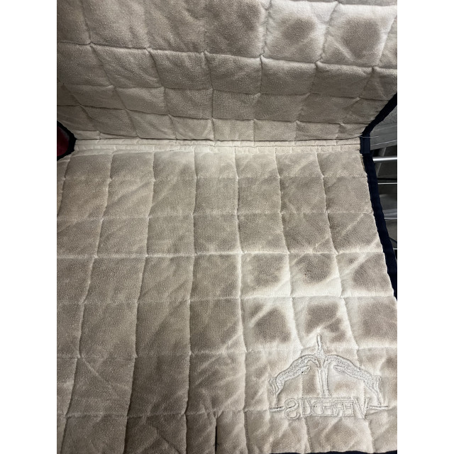 Ensemble bonnet + tapis Veredus
