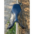 Selle mixte cuir noir 17p Time Rider