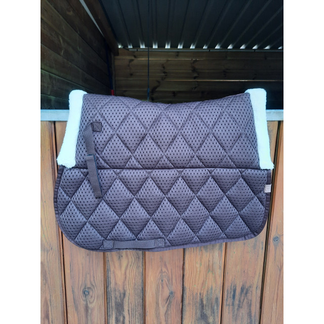 Tapis Equitheme marron avec mouton