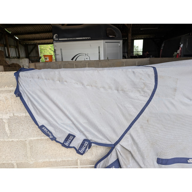 Couverture chemise anti mouches bucas 135 6'0