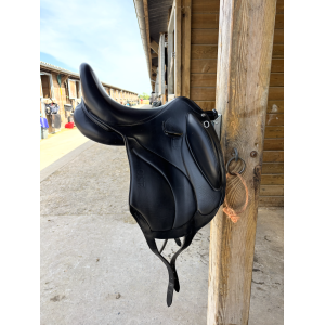 Selle de dressage jumpin 17p