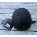 Bombe / Casque d'équitation Back on Track EQ3 Mips - T56 - Neuve avec étiquette