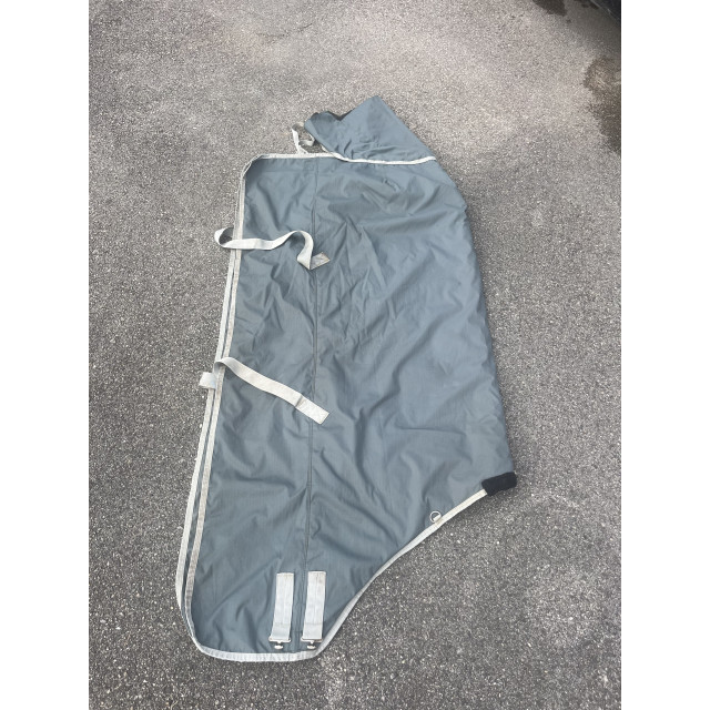 Couverture d’extérieur Equithème Tyrex 600D 300g vert