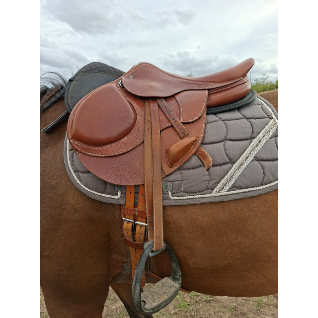 Selle platinium sellier Lucifer