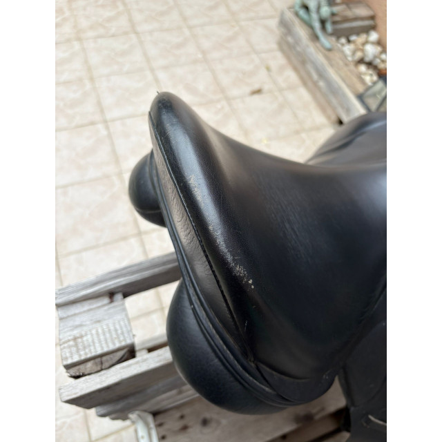Selle dressage t8