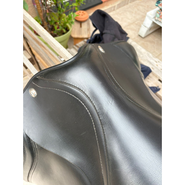 Selle dressage t8