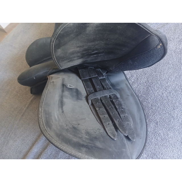 Selle synthétique mixte