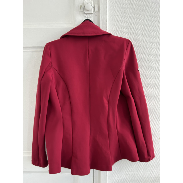 Vestes couleur framboise/rouge de concours pour airbag Oscar et Gabrielle