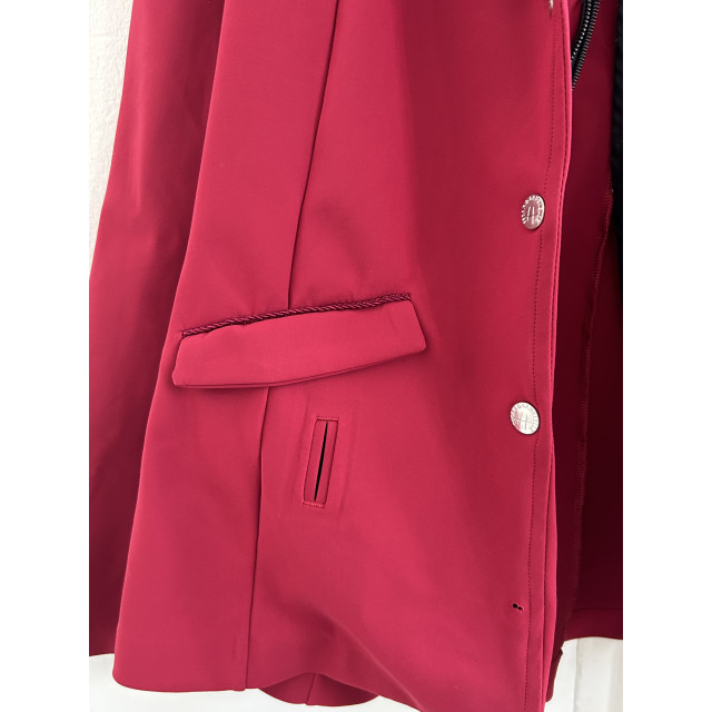 Vestes couleur framboise/rouge de concours pour airbag Oscar et Gabrielle