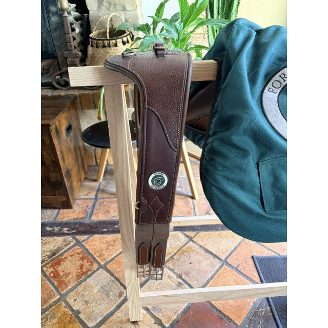 Sangle bavette Forestier cuir marron – 125 cm
