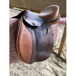 SELLE OBSTACLE BUTET