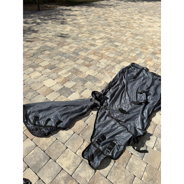 Couverture anti-insectes taille 135