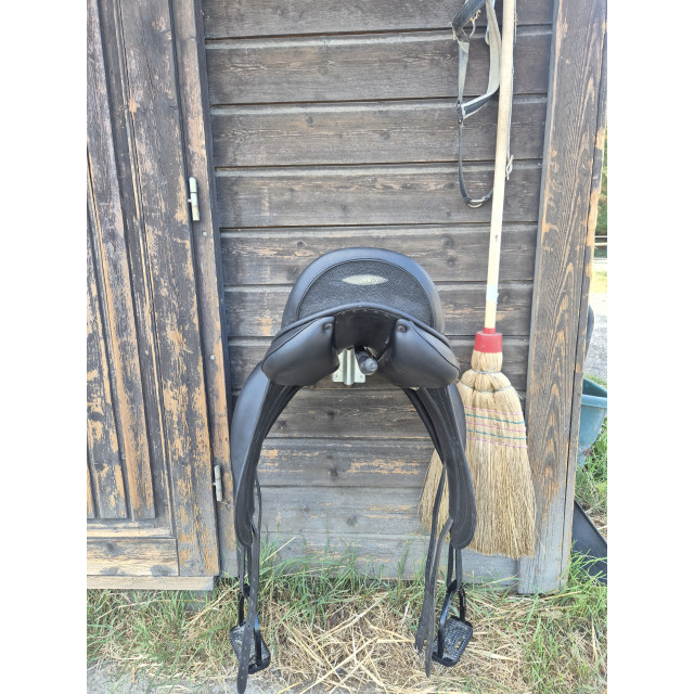 selle dressage Childéric DSC 17,5" de 2016