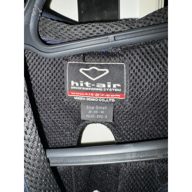air bag hit air