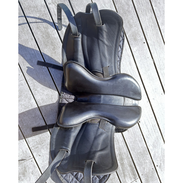 Selle Gaston Mercier Doline II, 2023, modèle dressage et loisirs,16,5''-17''
