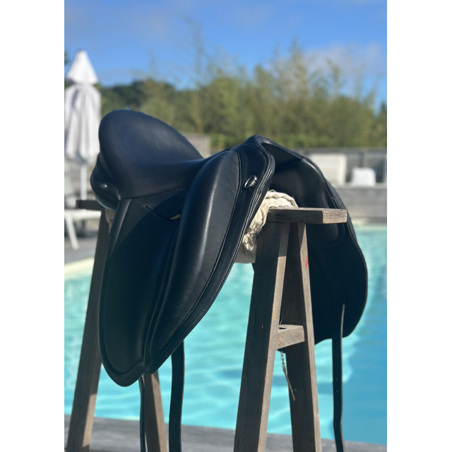 Selle Gaston Mercier Doline II, 2023, modèle dressage et loisirs,16,5''-17''