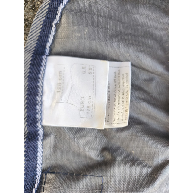 Couverture equitheme 450gr