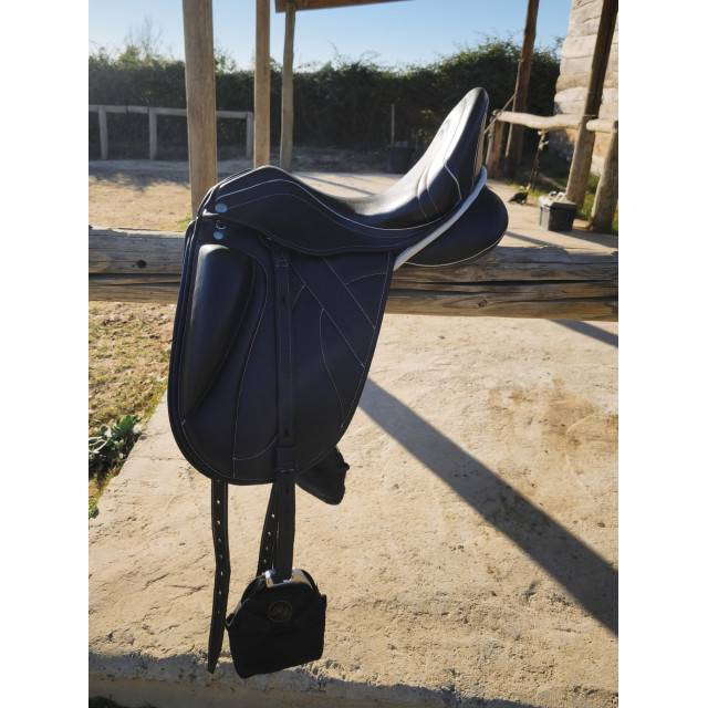 Selle de dressage Zaldi R-Drim Atlanta — 17"5