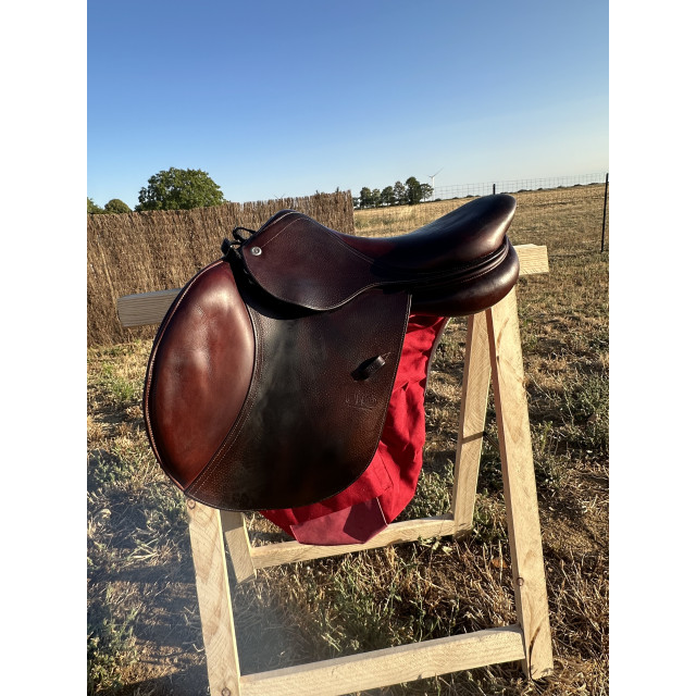 Selle CWD SE03 17" Havane - 2L - 2018