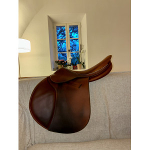 Selle Butet semi-creux 17,5