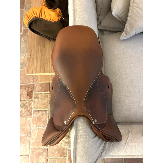 Selle Butet semi-creux 17,5