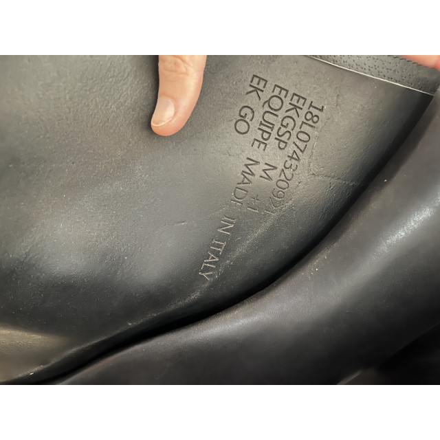 Selle équipe taille 18 noire