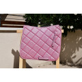 Tapis rose paillette