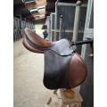Selle Arion Jumping taille 17