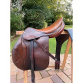 Selle Forestier Atlanta + Bavette Chetak + Étrivières Éric Thomas