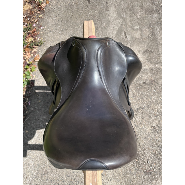 SELLE DE DRESSAGE PRESTIGE