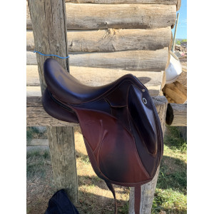 Selle dressage Devoucoux Makila Lab