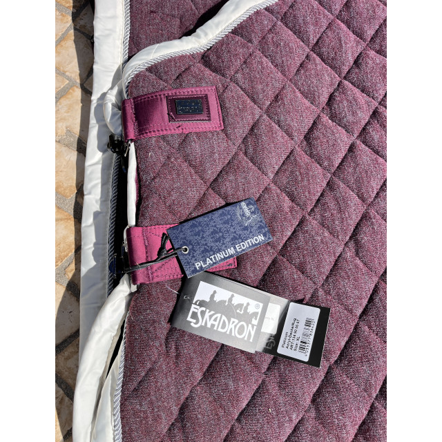 Eskadron Platinum Couverture Box/Show bordeaux