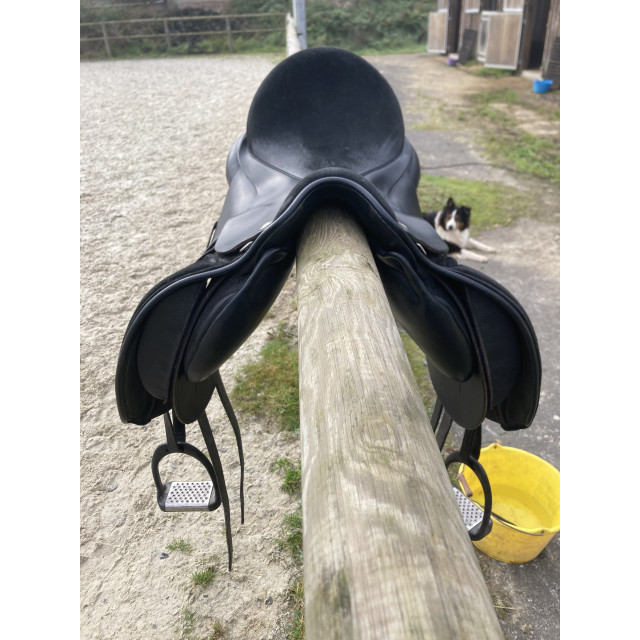 Selle dressage Sommer 17’5