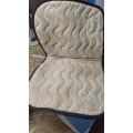 Tapis de selle Hervé Godignon (HG), modèle bleu roi avec bordure bleu marine et liseré blanc