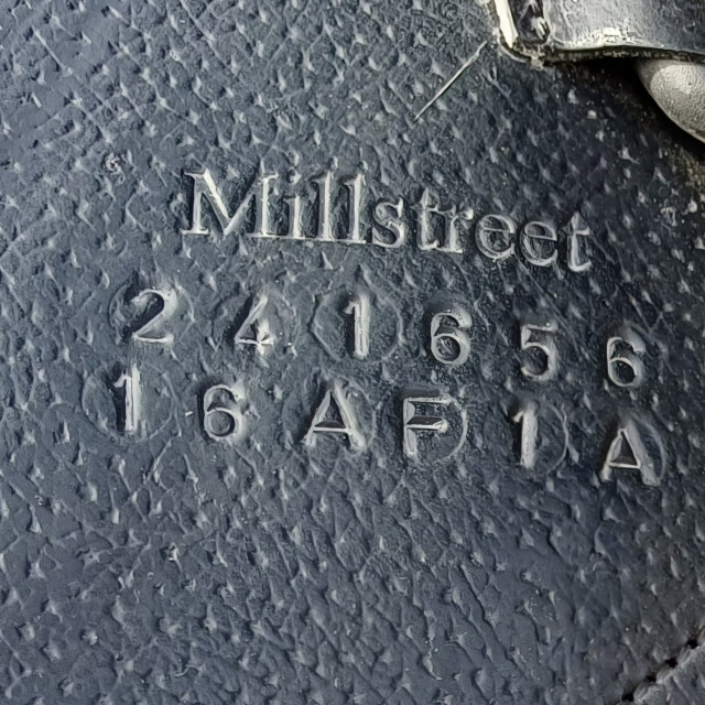 Selle Millstreet Forestier 16" 1A Noir