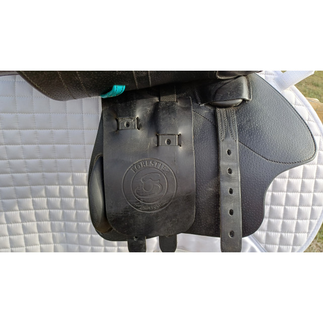 Selle Millstreet Forestier 16" 1A Noir