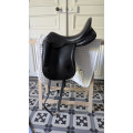Selle de dressage Aulion 17.5 p en parfait état