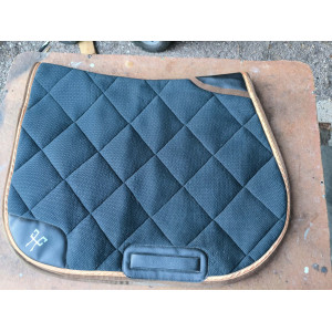 tapis mesh horse pilot