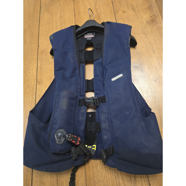 Gilet hit air