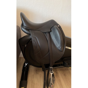 Selle Antares dressage tempo