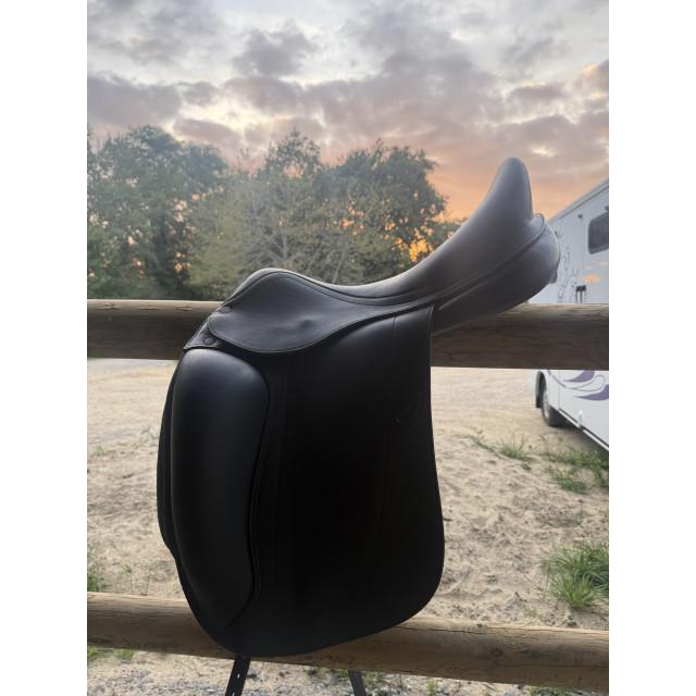 Selle dressage Equipe Emporio