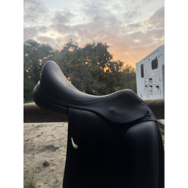 Selle dressage Equipe Emporio