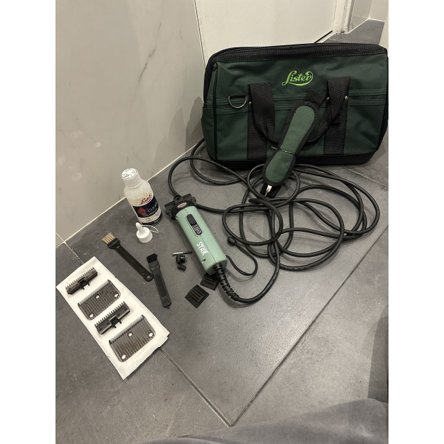 Tondeuse Lister Star + sacoche + 1 deuxième jeu de peignes à vendre