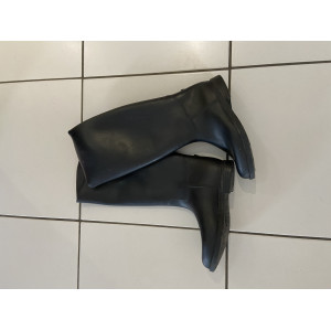 Bottes noires synthétiques imperméables