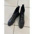 Boots homme noires