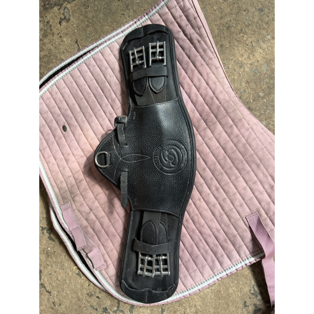 Selle de dressage forestier modèle Aachen 17