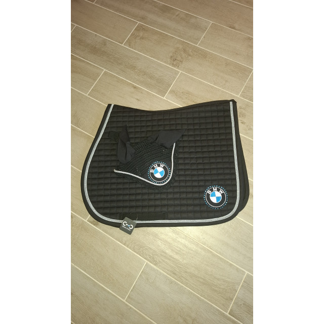Ensemble cheval bmw